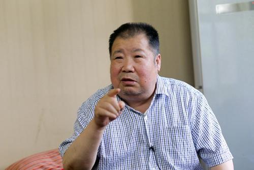 冯远征发文悼念二月河 先生一路走好