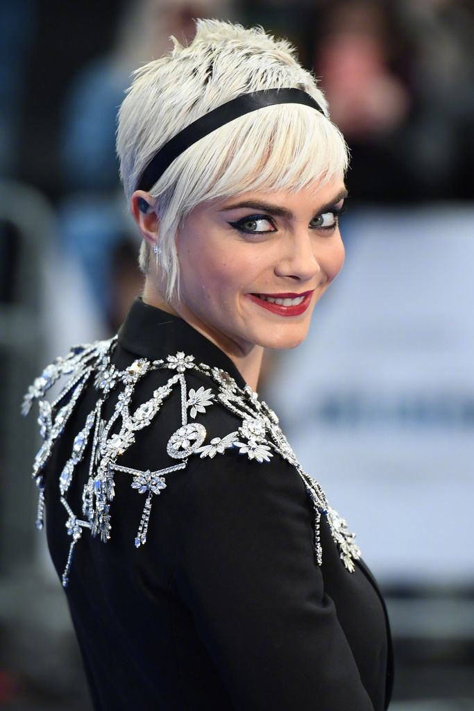 卡抽惊艳亮相伦敦 出席《星际特工》首映