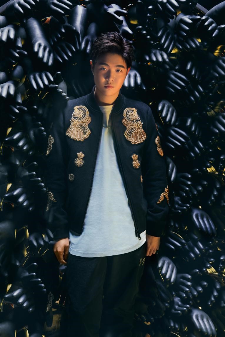 嘻哈全球巡演开幕在即 gai辉子全新造型震撼登场