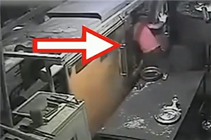 小伙晚上正在车间加班 意外的发生总是说来就来