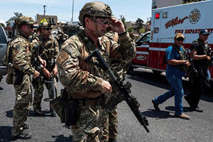 美国得州商场枪击案 警方紧急疏散民众