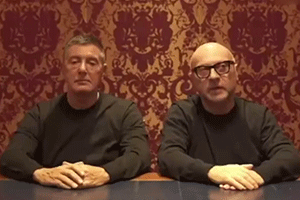 DG设计师公开发布道歉视频，还用汉语说“对不起”