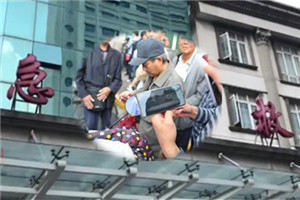 普陀中心医院已接收14位病人 金沙江路车祸最新进展