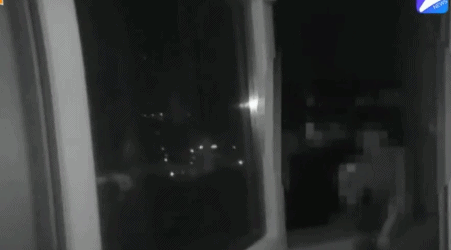 出轨被到处宣扬 男子坐15楼阳台向妻子忏悔