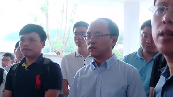 被奸杀女孩家属质疑滴滴：你们是谋财害命