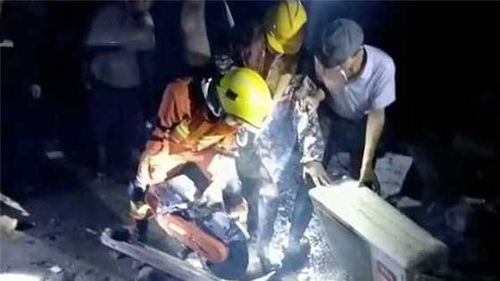 四川长宁6.0级地震已造成12人死亡 当地余震不断