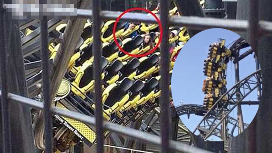 游乐场过山车空中抛锚 乘客被挂30米高空20分钟