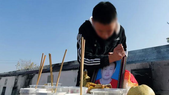 48岁外卖哥在出租屋内猝死 为还债在外漂泊十年