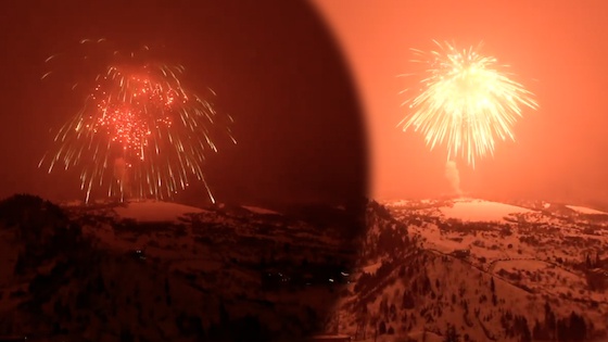 重达1.27吨！美国施放全球最大烟花 映红黑夜场面壮观