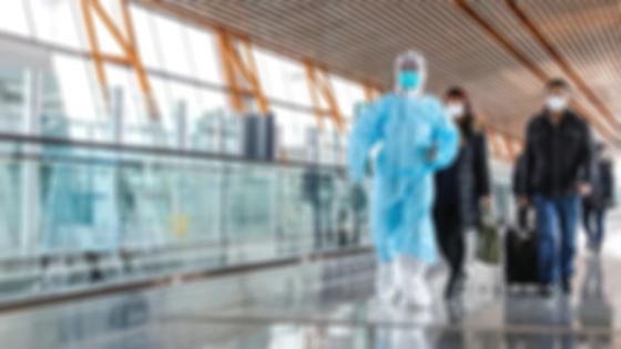 登机前吃退烧药隐瞒病情最高可判7年