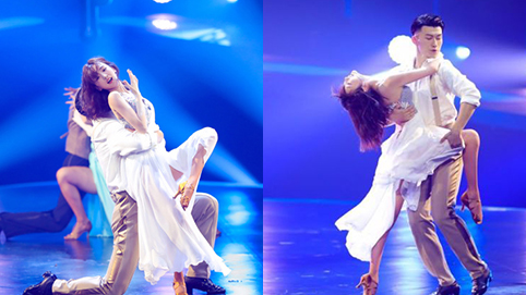 毛晓彤上演经典桥段泰坦尼克号 太唯美了