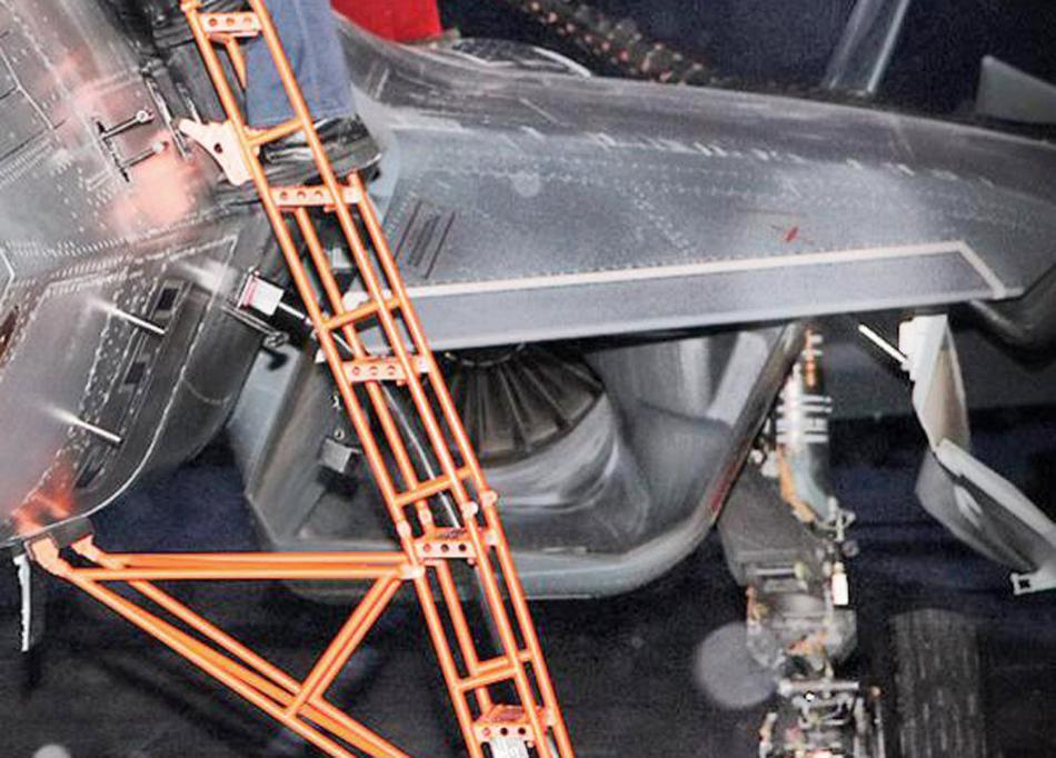 比歼20如何俄苏57和美f22f35战机进气道对比