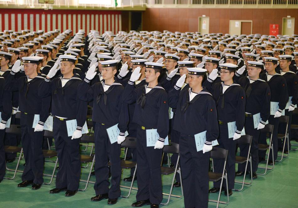 喜欢舰娘不?日本海上自卫队的未来掌握在这些人手中
