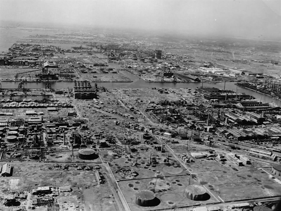 二战美军航拍遭战略轰炸后的东京