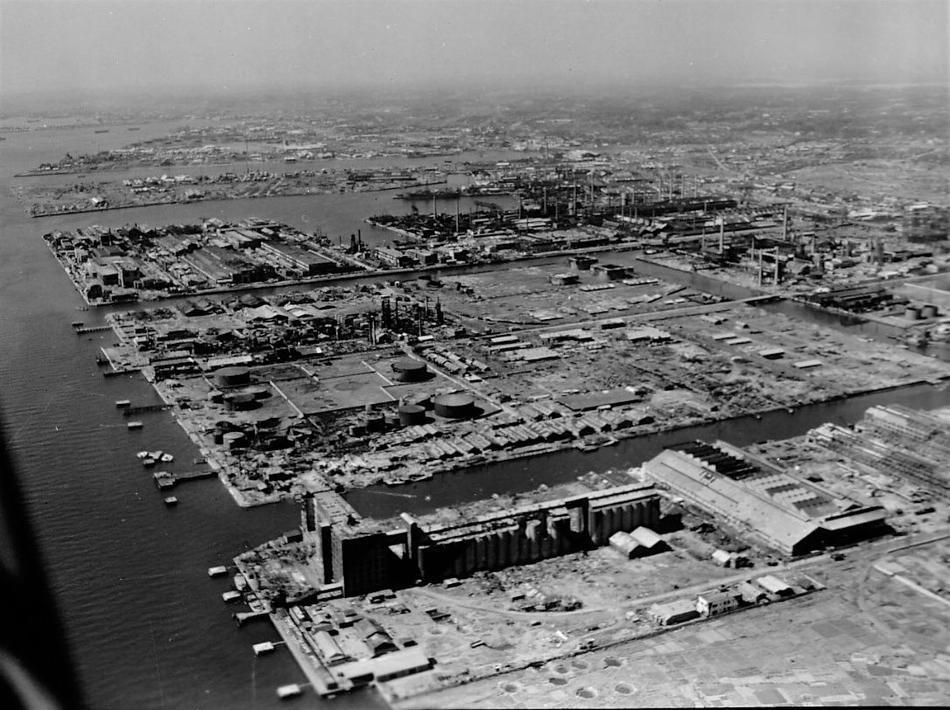 二战美军航拍遭战略轰炸后的东京