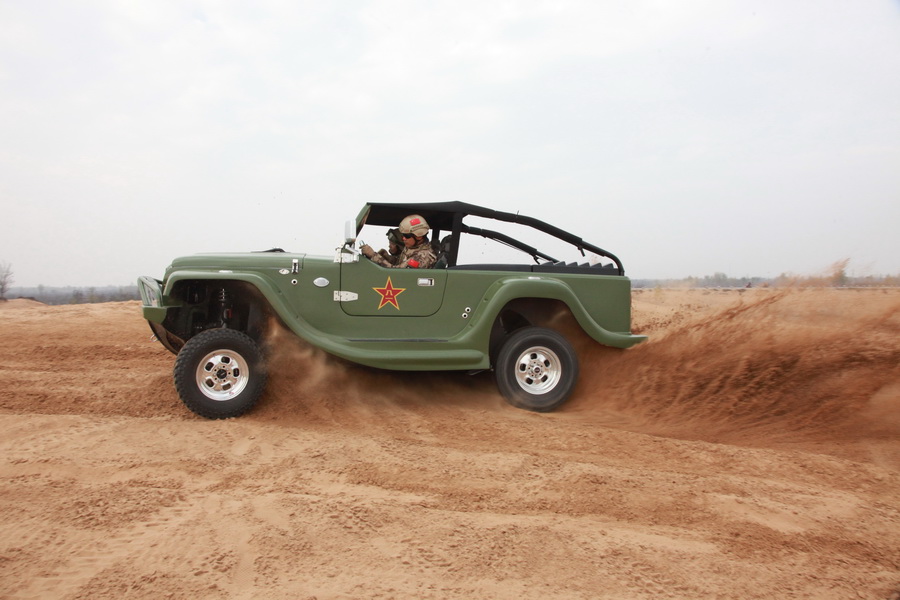 中国研发海豹水陆两栖车