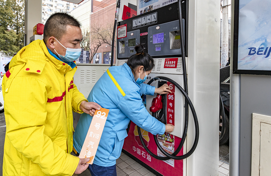 北京今起实施京6B油品标准 油价保持不变
