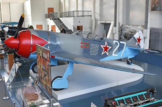 伟大卫国战争的功臣——拉-7战斗机 | 图片来源:alan wilson