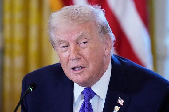 特朗普：美国将立即开始提炼和销售多达5000万桶委内瑞拉石油，所有国家都可购买