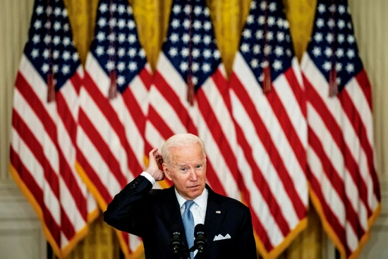 美国总统拜登8月16日表示,美军撤出阿富汗是正确决定,同时承认阿局势恶化快于美方预期。图/人民视觉