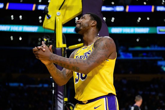 里程悲！斯玛特本场飚进8个三分 平湖人队史板凳球员单场纪录