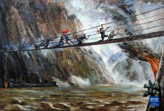 这是描绘红军飞夺泸定桥的油画。新华社发