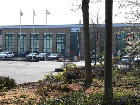 位于米尔顿·凯恩斯的灯塔实验室外景 来源：《弥尔顿·凯恩斯公民报》