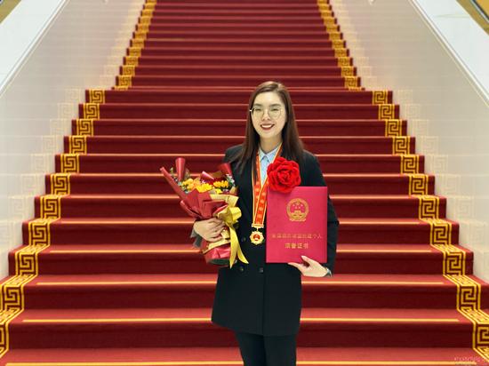 从90后女团干到年轻老扶贫