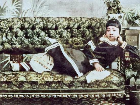 富商为青楼女殉情 其中原委让人唏嘘不已 手机新浪网