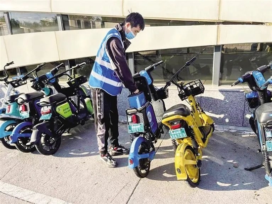亚搏体育官网入口app看!呼和浩特烟火气渐浓… 亚搏体育官网入口app看!呼和浩特烟火气渐浓…