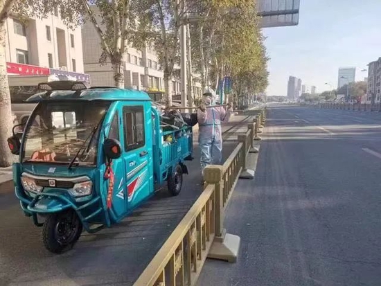 亚搏体育官网入口app看!呼和浩特烟火气渐浓… 亚搏体育官网入口app看!呼和浩特烟火气渐浓…