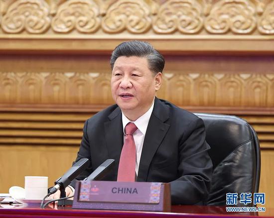  2020年11月20日晚，国家主席习近平在北京以视频方式出席亚太经合组织第二十七次领导人非正式会议并发表重要讲话。新华社记者 王晔 摄