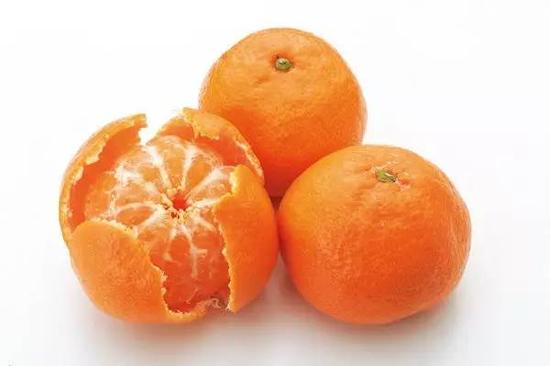 陈皮的原料：橘子皮。 图：oshiete.goo.ne.jp