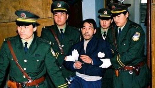 公诉人当庭驳斥劳荣枝:你在回避关键问题