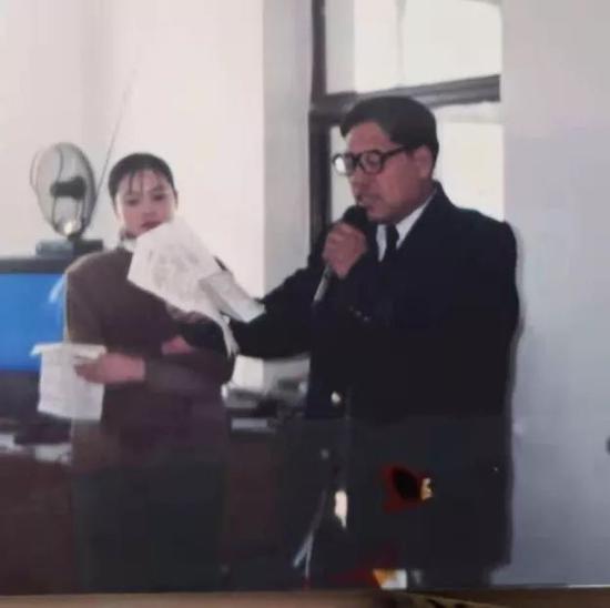 赵荣图片:想了解铁路提速史?他们家就能说清楚