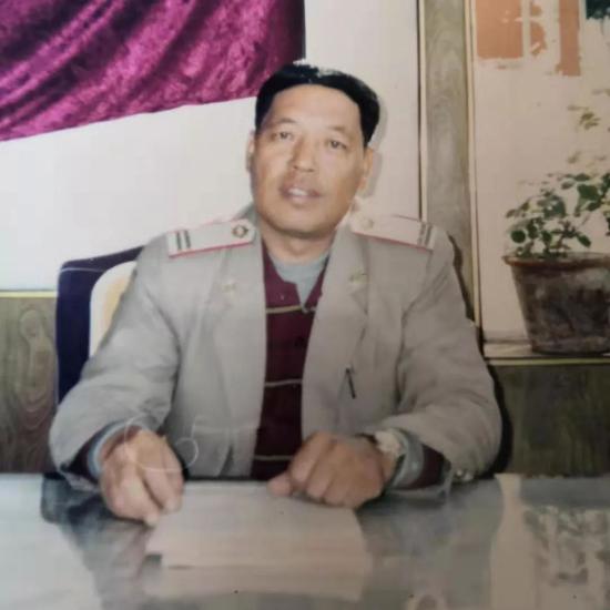 赵荣图片:想了解铁路提速史?他们家就能说清楚