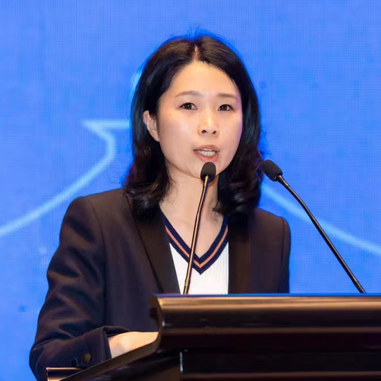 464亿债务压顶,36岁美女董事长陈蕾,将如何拯救千亿家族企业?