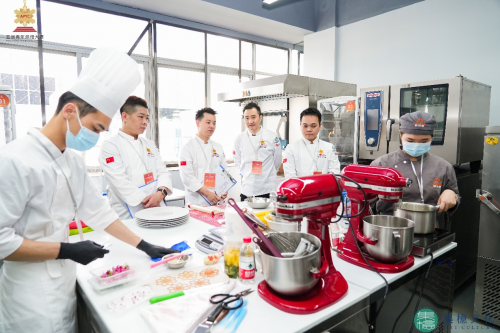 2023 亚洲青年烘焙大赛选拔赛盘式甜品比赛现场