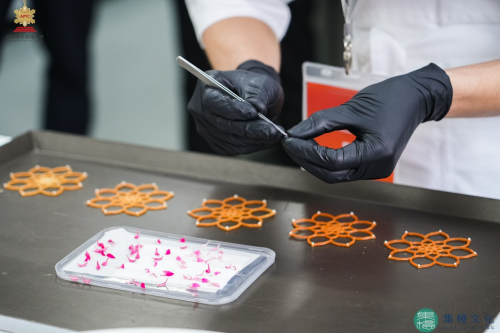 2023 亚洲青年烘焙大赛选拔赛盘式甜品比赛现场