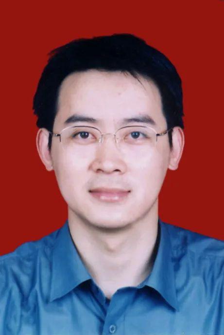 安徽省委决定叶露中任六安市委书记提名潘东旭为市长候选人