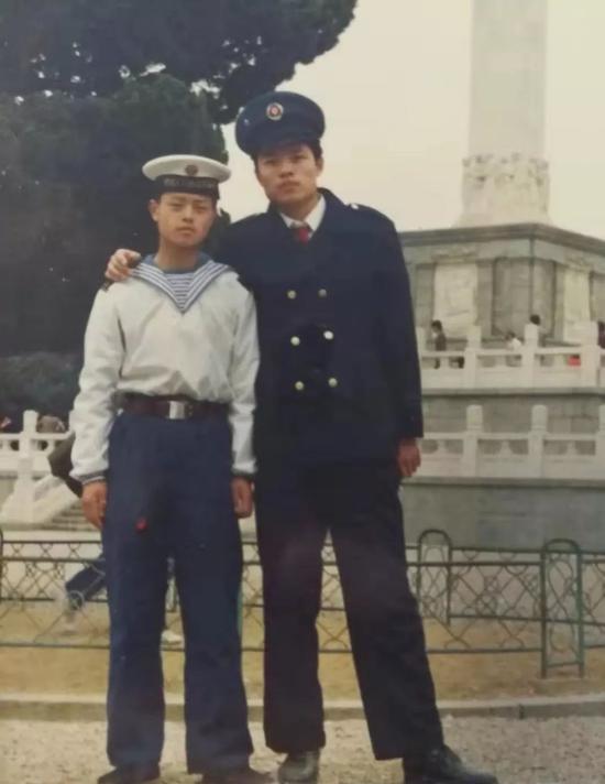 赵荣图片:想了解铁路提速史?他们家就能说清楚
