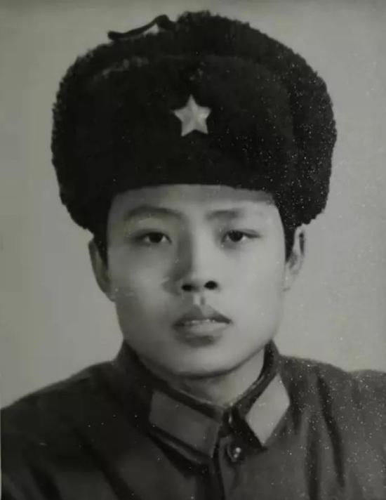 赵荣图片:想了解铁路提速史?他们家就能说清楚