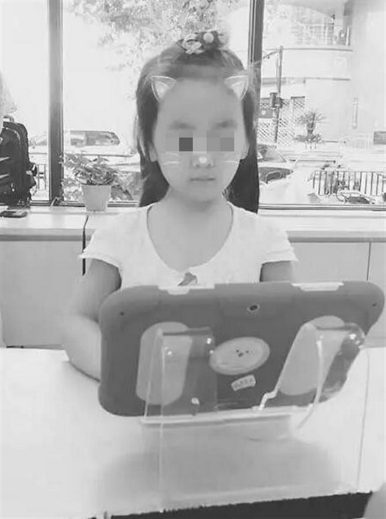 “杭州电瓶车自燃事件”小女孩治疗5个月后不幸去世，家属：车行和厂家从没联系过
