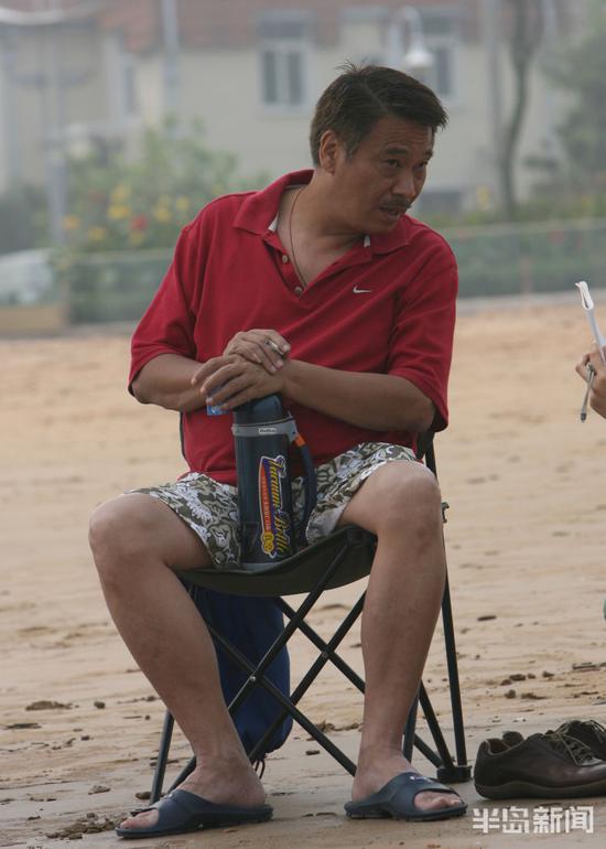 八大关很美达叔15年前曾在青岛拍戏记者珍贵镜头定格永恒瞬间