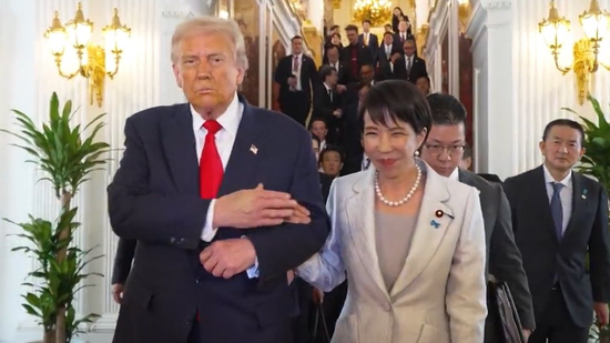 日本前高官警告高市早苗：别指望特朗普会帮日本！