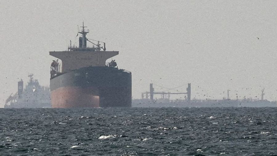 “封锁战”开打，最快周四再谈，美国和伊朗接下来如何过招？