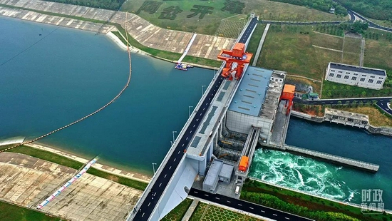 △河南南阳,陶岔渠首。2021年5月,习近平总书记在这里调研南水北调中线工程建设运行情况。(图/视觉中国)