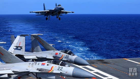 △2021年12月，海军辽宁舰编队进行远海实战化训练。（图/视觉中国）