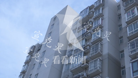 7旬老人长时间用电吹风引火灾 吸入浓烟不幸丧生