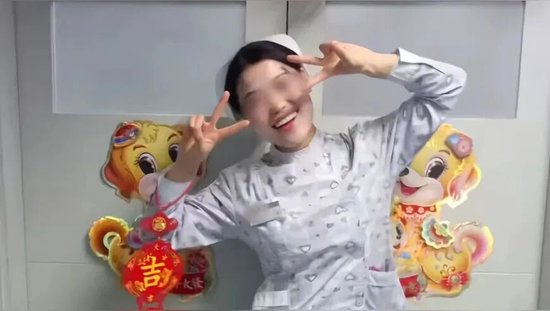 女护士遭前男友割喉杀害，生前日记公开：每天像地狱，记不清第几次被勒脖子 男方已婚有2个孩子，被害者父亲落泪：没保护好女儿